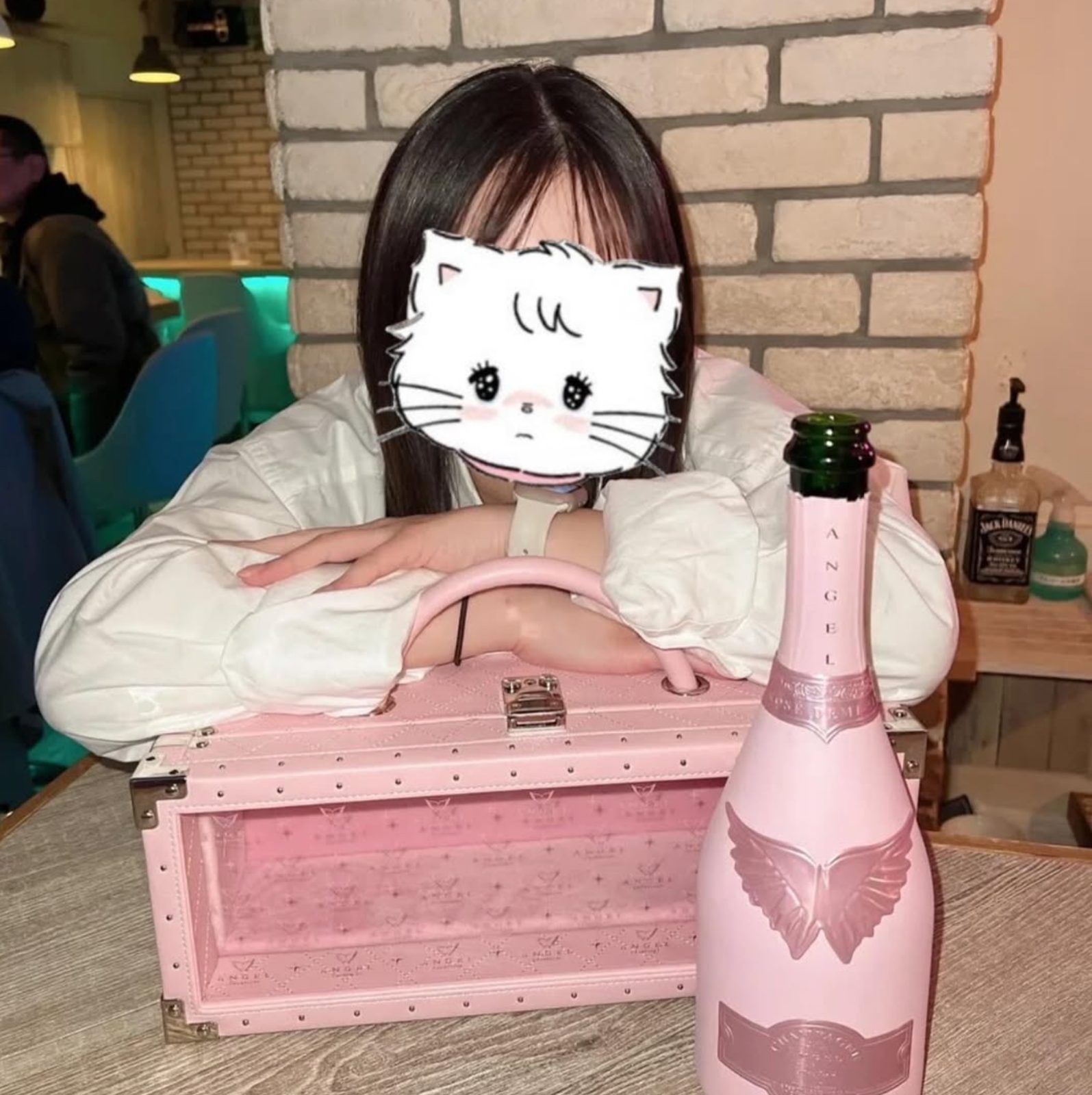 Girls Cafe and Bar Sunny 店内写真